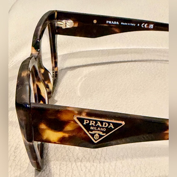 New Women’s Prada Eyeglasses main image 4